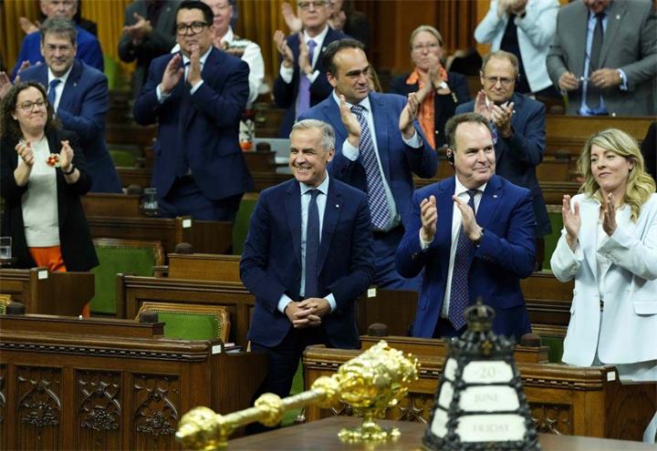 保守党党团内部动荡,自由党政府挺过第二次信任投票1