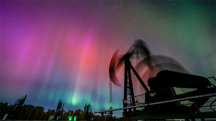 今晚大多数加拿大人都有机会看到北极光1