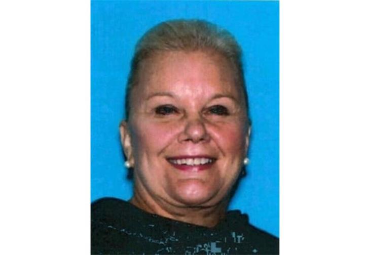 FBI 全球通缉 73 岁“假豪门继承人” 涉嫌一年内骗取近 3,000 万美元金融诈骗1