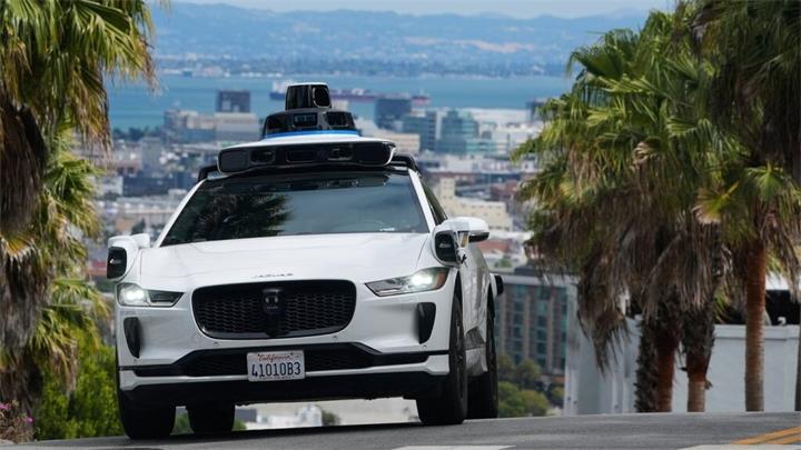 谷歌母公司旗下 Waymo 有意进军加拿大，计划引入无人驾驶出租车服务1