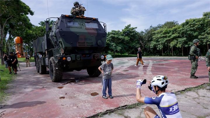 美国批准史上最大对台湾出售总值111亿美元武器1