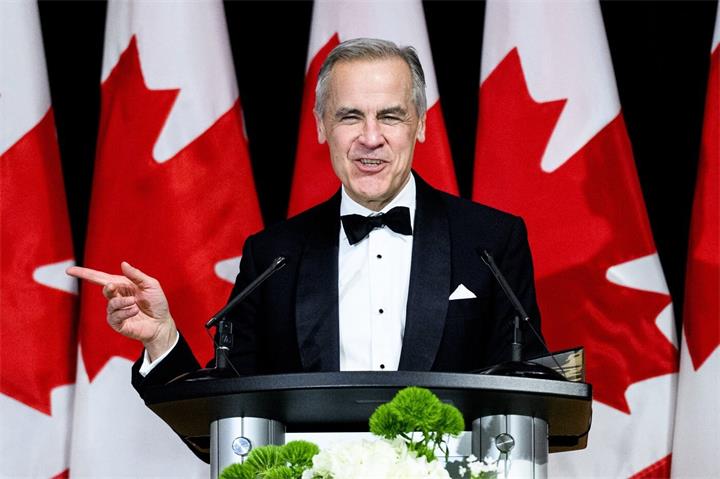 马克·卡尼当选2025“加拿大年度新闻人物”：一年之间从陌生面孔到全国焦点2