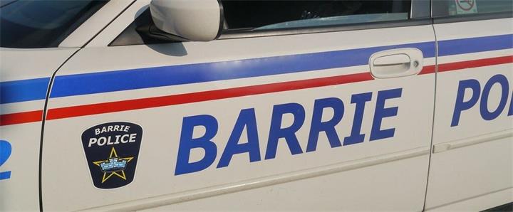 【视频】5名青少年因涉嫌珠宝店抢劫被捕1