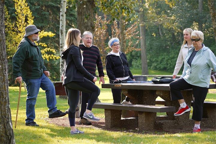 走得快不快，可能关系寿命？研究发现步行速度是老年人的“健康体征”1