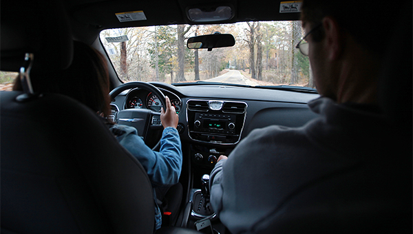 【视频】注意!多伦多 28 家驾校执照被吊销,报名前务必核查1