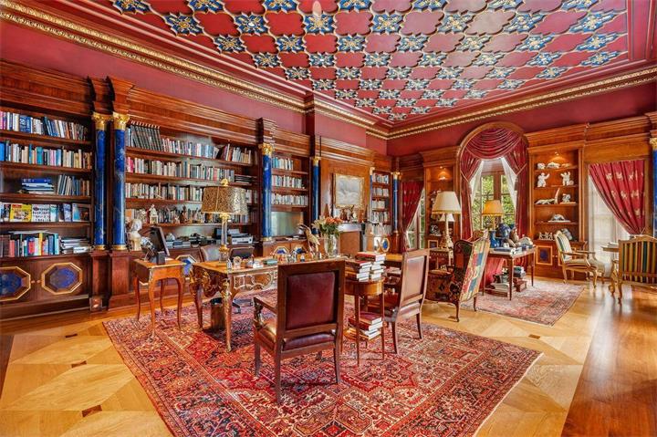 2025 年多伦多挂牌出售最贵的 5 套房产1