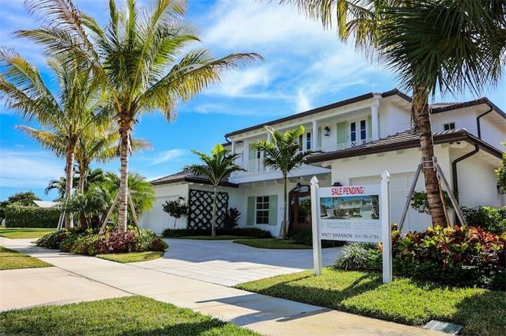 加拿大雪鸟重新评估美国房产：政治与汇率影响投资决策1