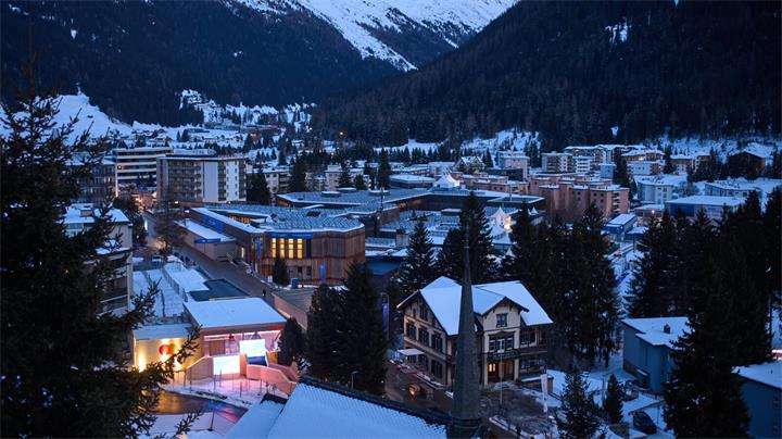 乐施会报告：2025年全球亿万富翁财富或创新高，加拿大富豪资产规模超过部分国家GDP1