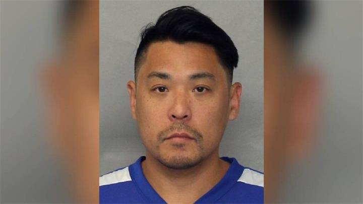 职业扑克选手被控性侵：多伦多警方1