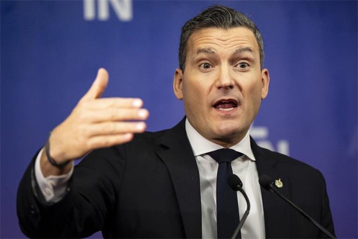 加拿大AI研究机构警告人才流失风险,呼吁联邦政府尽快补充关键资金1