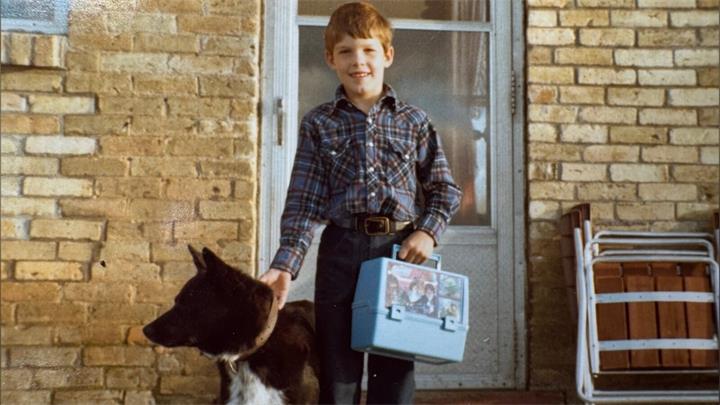 当加拿大首次绕月飞行，这对安省父母在家中等待发射3