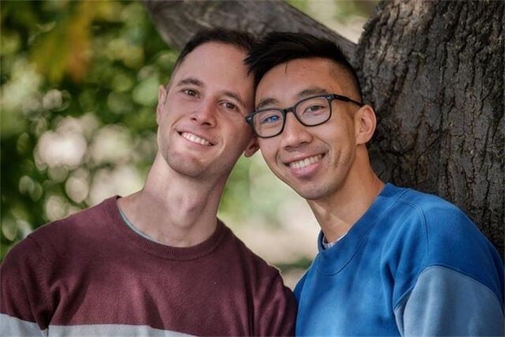 从错过到重逢:多伦多一对伴侣用7年时间走回彼此身边1