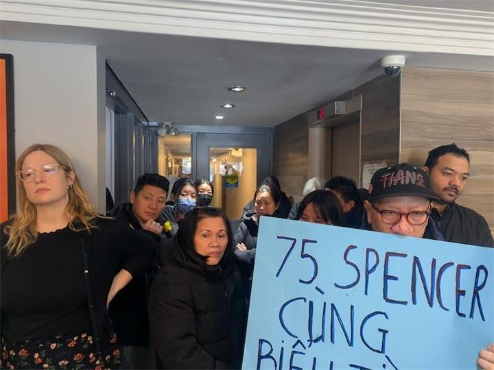 多伦多Parkdale公寓租户发起“拒租行动”，抗议房东申请高于上限的租金上涨1