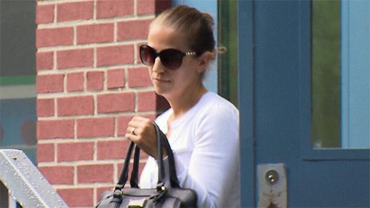 Karla Homolka：从证人到被告，一起案件中的关键转折人物2