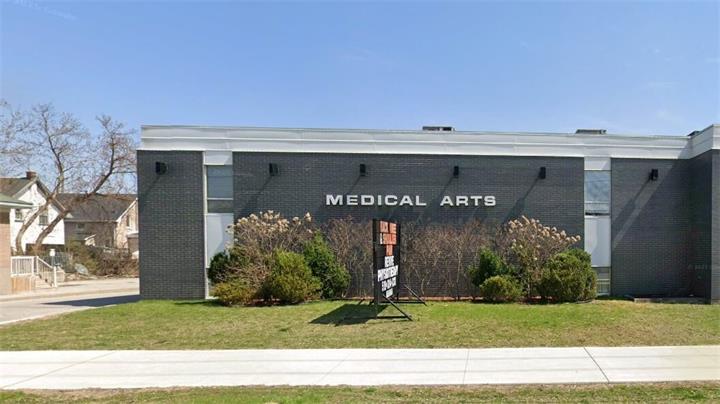 牙科诊所因消毒违规关闭,数百名患者被建议检测肝炎及HIV1