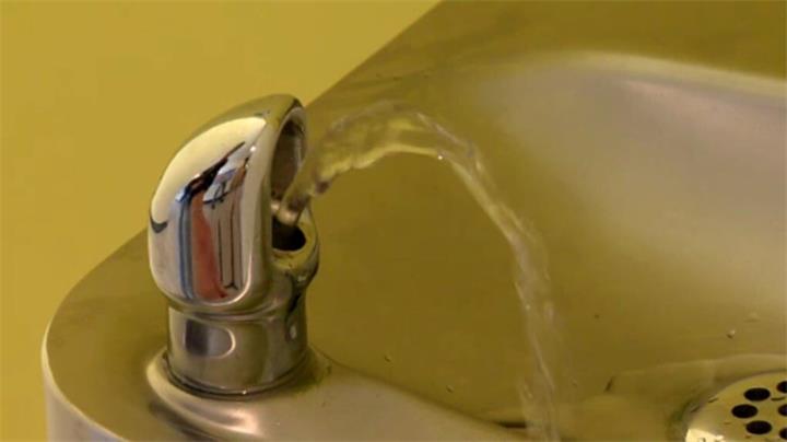 含铅超标，安省学校饮水安全再受质疑，多个教育局被点名1