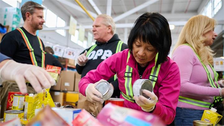 伊朗冲突推高成本,多伦多食物银行需求创历史新高1