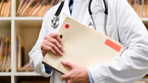 安省医生因医疗违规被停牌6个月，涉患者死亡事件1