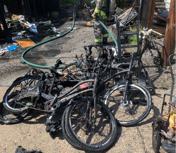 多伦多再发生电动自行车电池起火事故,消防局长警告:锂电池火灾风险正在上升1