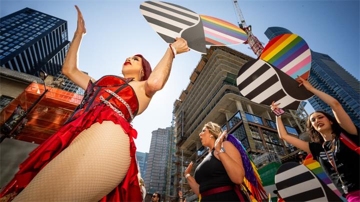 多伦多Pride大游行周日举行 市中心多条道路封闭1