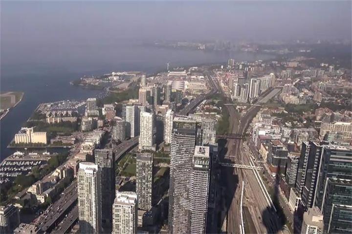 多伦多空气质量全西半球最差!野火烟雾笼罩GTA,高温叠加污染影响健康1