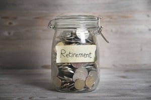 74岁才开始“花钱”:她存了一辈子的钱,现在最担心的却是用不完1