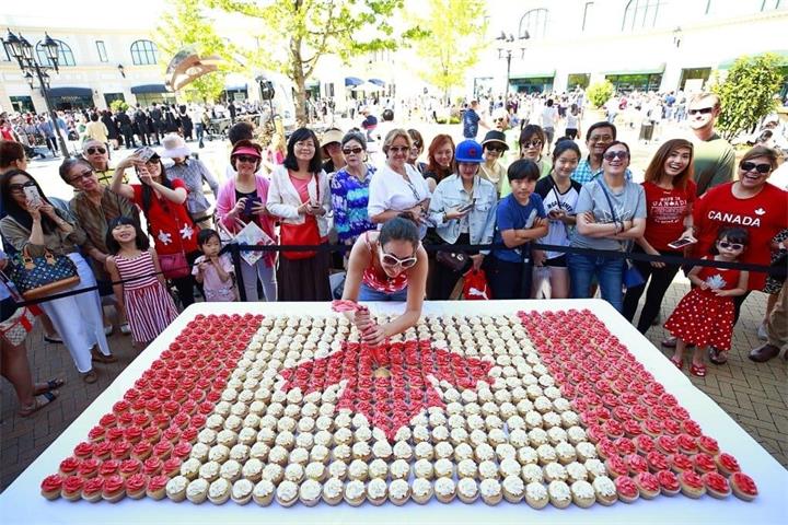 加拿大华人社区的信息平台，为什么更容易形成“综合型”？1