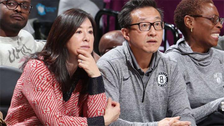 WNBA球队背后的华裔女老板：Clara Wu Tsai为何要用10年时间研究女性运动员4
