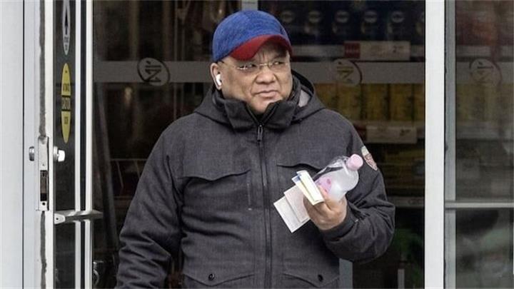 肯尼斯·劳拟就14项“协助自杀”罪认罪，检方称难以维持谋杀指控 1