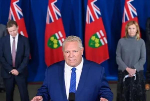 政府警告出国后恐难回国！入境加拿大需检测报告！安省财长违规遭指责6