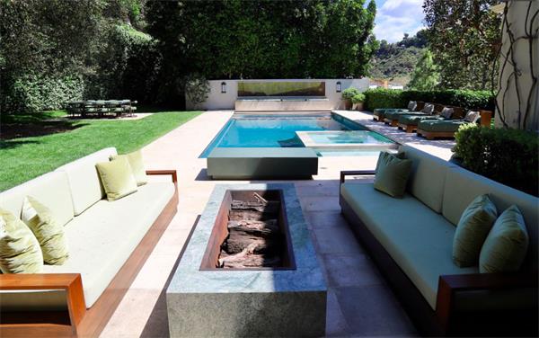 不满封城禁令！特斯拉CEO马斯克抛售房产撤离加州5