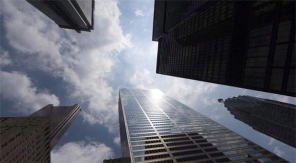 面临多项控罪！多伦多连续发生高空抛物事件1