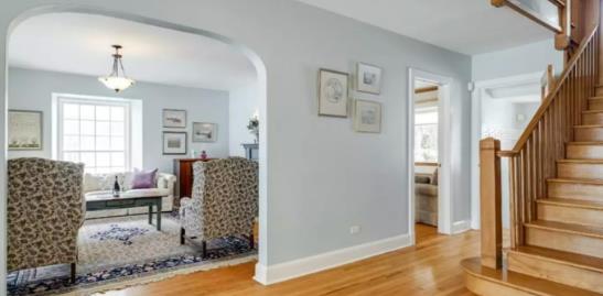 豪横！加价110万拿下200年老屋！6月1日房贷压力测试提高至5.5