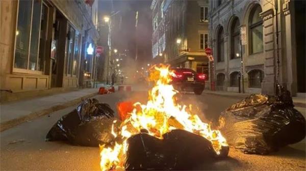 打砸抢烧！反宵禁要自由！蒙特利尔反宵禁抗议暴乱升级始末1