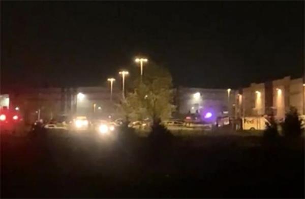 太乱了！美国一天内11人遭枪击！半个月内接连发生枪击案6