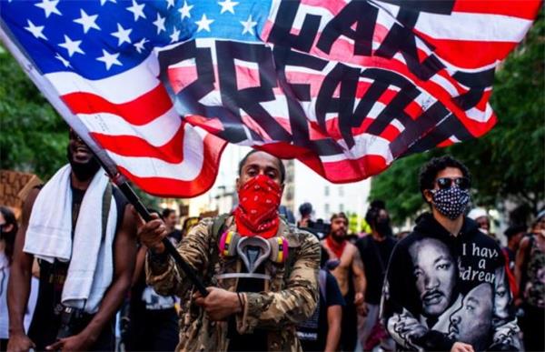 美国沸腾了！弗洛伊德之死如何改变美国！白人警察被判谋杀罪全部成立1