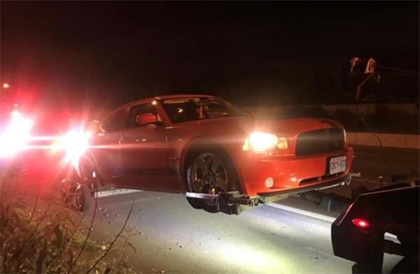 加拿大警方严打危险驾驶！吊销驾照重罚违规者！8000项街头赛车指控1