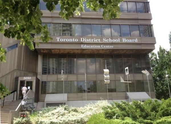 太难了！9月开学到底选回学校上课？还是继续上网课呢？4