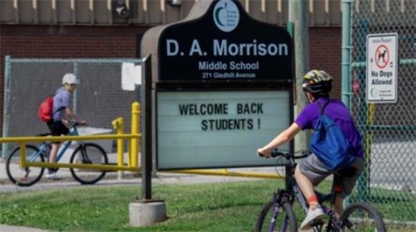 神兽归笼!百辆校车延误!教室里三四十人!家长要注意这些细节2 神兽归笼!百辆校车延误!教室里三四十人!家长要注意这些细节2