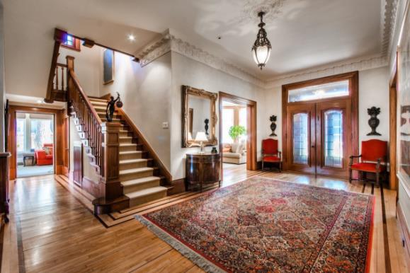 500万成交!知名地产经纪被罚!魁省省长的豪宅上热搜3 500万成交!知名地产经纪被罚!魁省省长的豪宅上热搜3