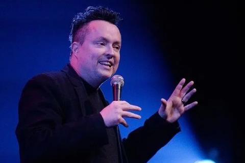 因为是名人!加拿大残疾童星遭脱口秀演员讽刺险自杀!打了十年官司一场6 因为是名人!加拿大残疾童星遭脱口秀演员讽刺险自杀!打了十年官司一场6