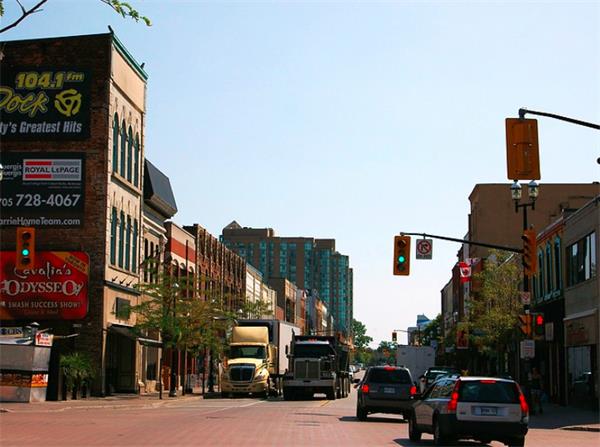 坐地起价!多付10万加元才能买入!安省再现一房难求2 坐地起价!多付10万加元才能买入!安省再现一房难求2