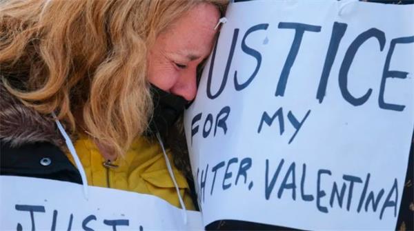 14岁女孩平安夜被警方击中！民众呼吁全球加强警察问责制和透明度2
