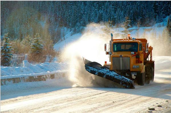 妙招!安省全民铲雪!这样做可轻松避免市政铲雪车形成的雪坝3 妙招!安省全民铲雪!这样做可轻松避免市政铲雪车形成的雪坝3