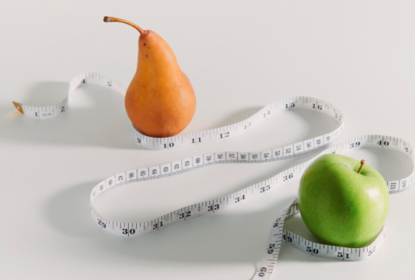 苹果形还是梨形？为什么有人天天锻炼也容易有小肚子？1