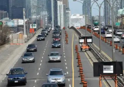 烧钱！加拿大油价飙升至14年来最高水平！这些驾驶习惯油耗最大1