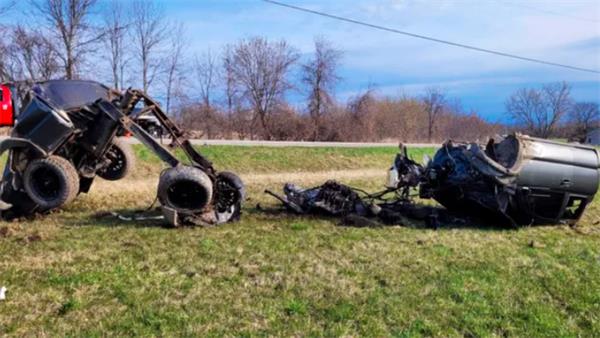 仅一个周末！安省竟然出现这么多奇葩交通事故3