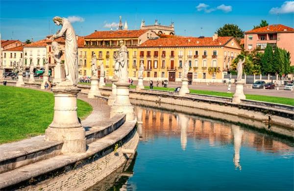 万元劳力士被抢！普拉托针对华人暴力抢劫案件频发1