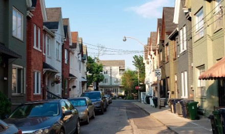 大海捞针!数据显示安省这个地区还真能找到低于20万加元的待售房屋1 大海捞针!数据显示安省这个地区还真能找到低于20万加元的待售房屋1