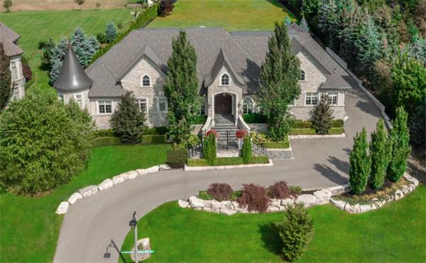 贫富差距就这样拉开了！最近多伦多的超级富豪正在大量入手房产1